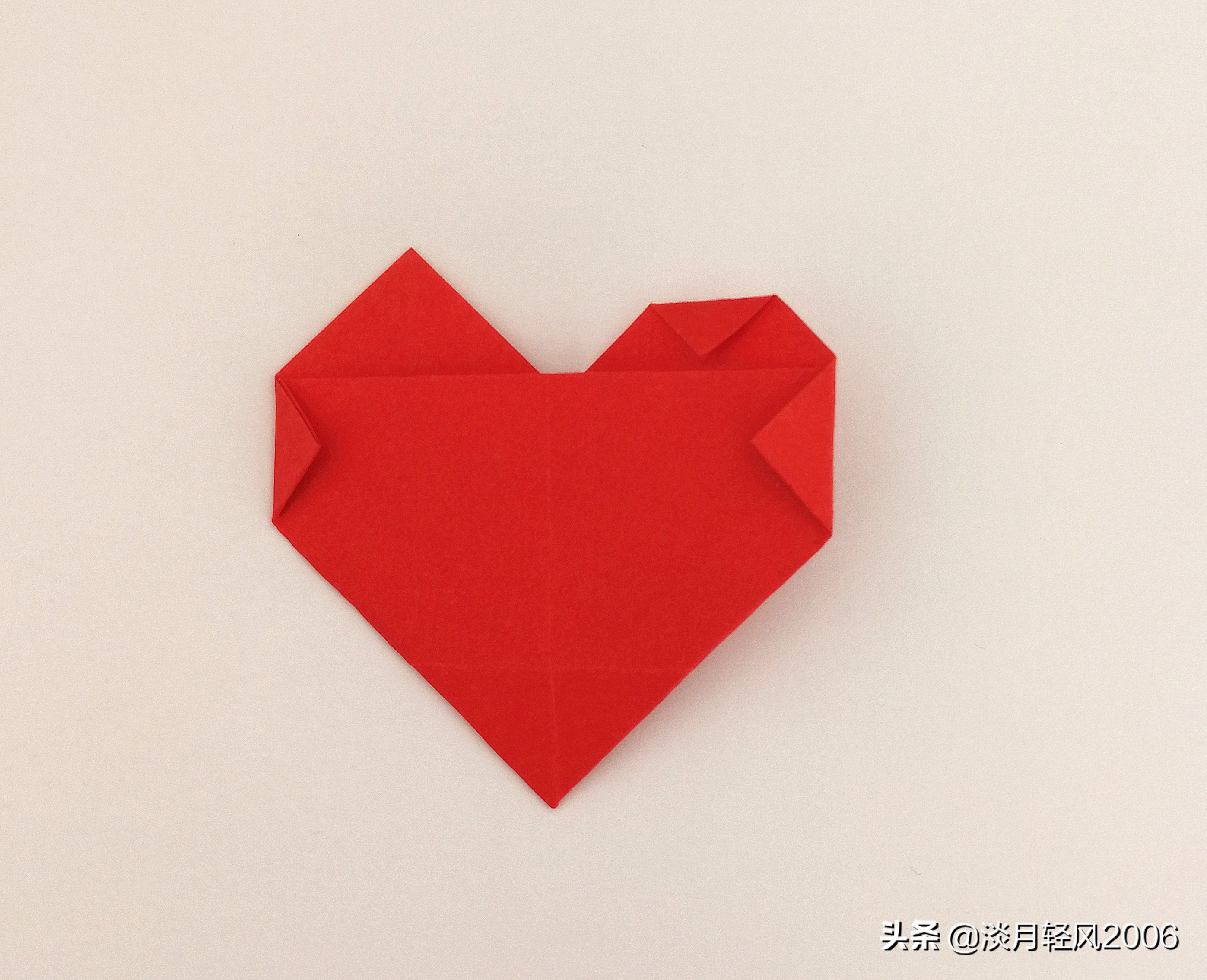 纸折爱心最简单方法儿童,幼儿手工纸折爱心