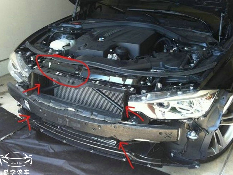 路面积水后果,路面有淤泥导致出事故找谁