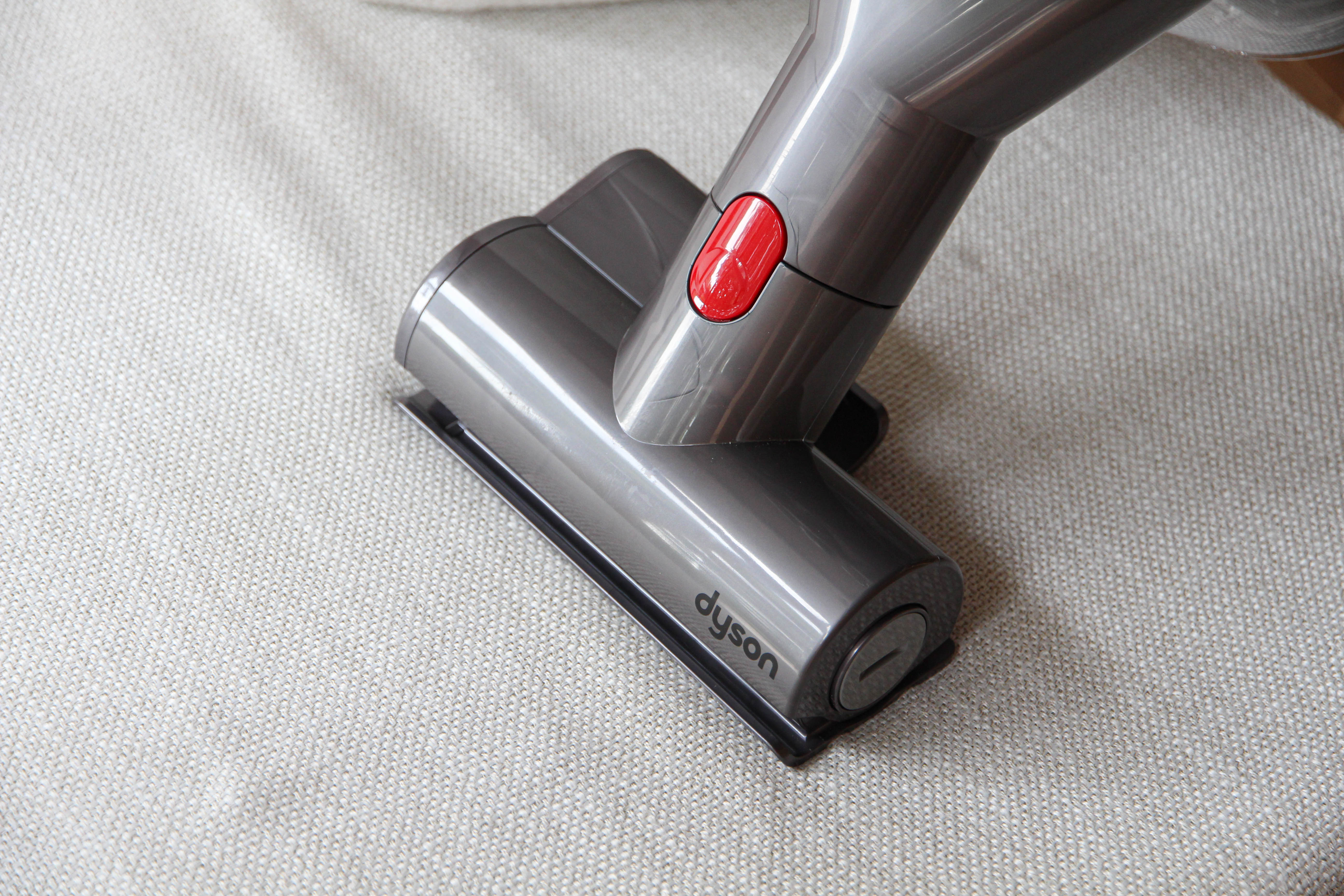 戴森吸尘器v8开箱全过程,戴森吸尘器v8fluffyorigin