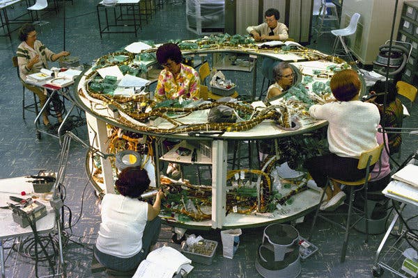 nasa航天遇难史,nasa宇航员事件