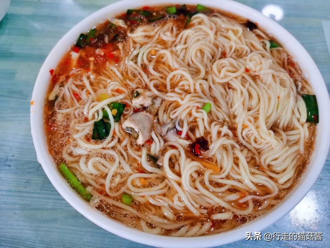 烟台海鲜面哪家最好吃,烟台美食面朝大海现捞现吃