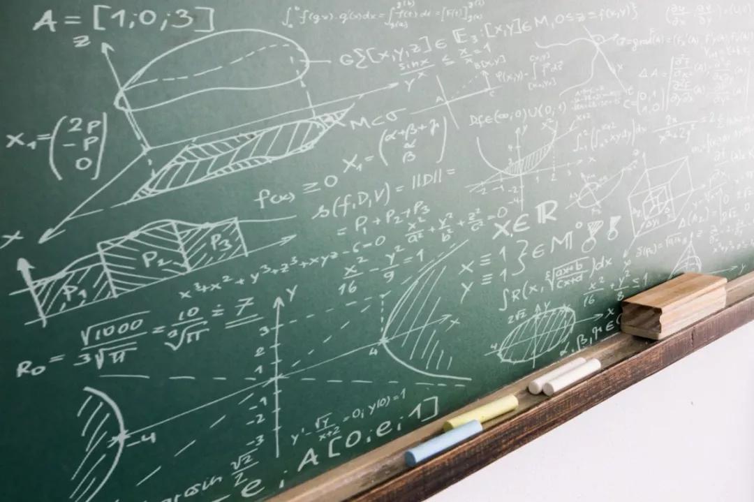 赞美小学老师的对联,太有心了下一句