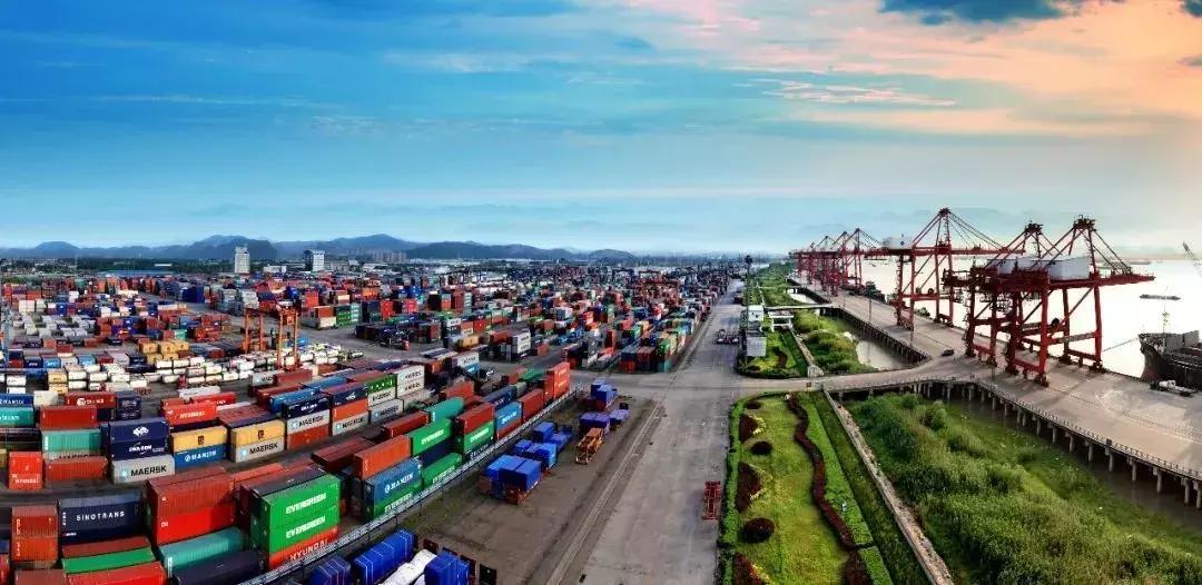 西湖新城值不值得购买,为什么买龙潭新城