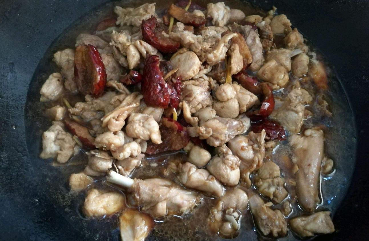 兔子肉的家常做法干锅兔肉,红烧兔肉不辣的家常做法大全