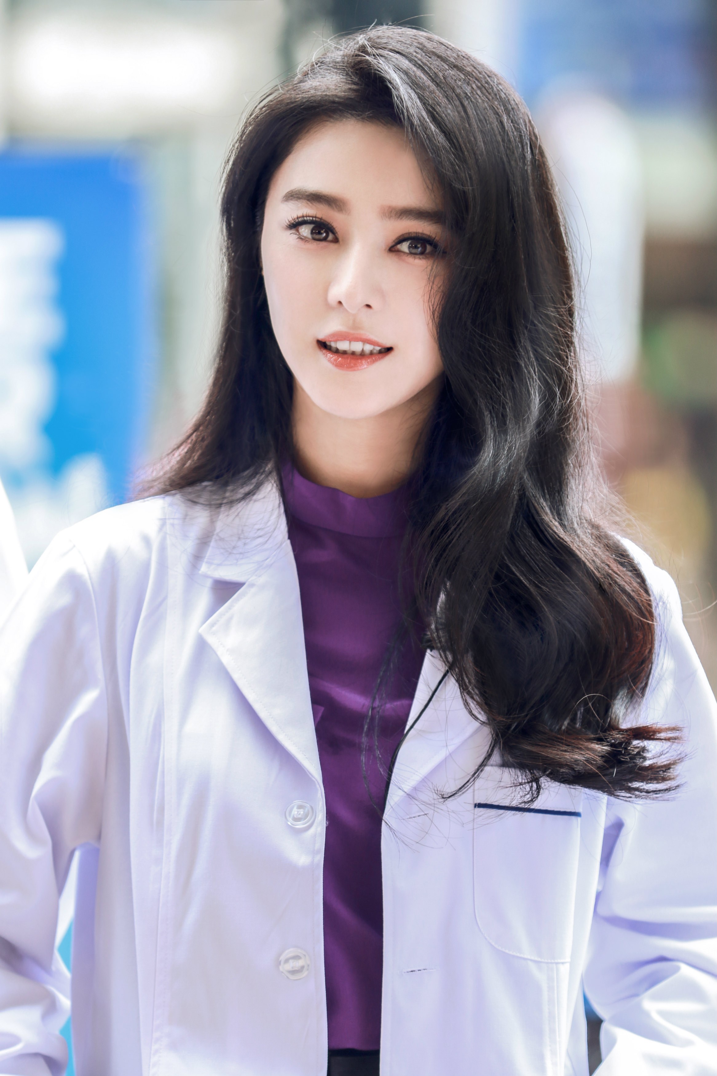 有三个美人尖面相,有这三个特点的女人不显老