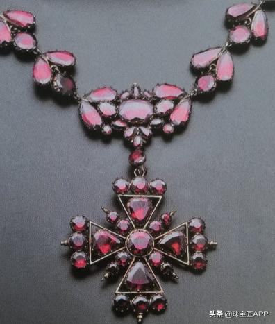 适合日常佩戴硬度高的宝石,什么宝石不易磨损