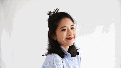 戚薇许嵩最新视频,戚薇现身许嵩演唱会全程抢热搜