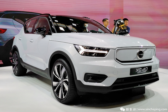 吉利星瑞和高尔夫8哪个更值得买,高尔夫和星瑞