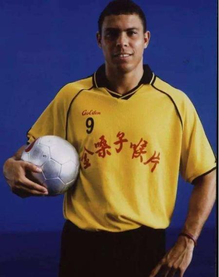 金嗓子为什么倒闭了,曾经家喻户晓的金嗓子退出视频