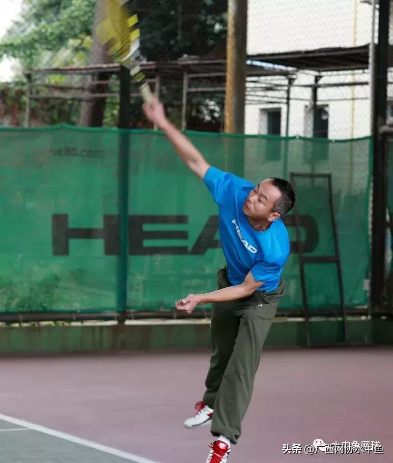 网球新手入门如何自己练习,网球初学者的训练方法与技术
