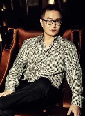 曾经摆过地摊的富豪们,曾经摆过地摊的明星有哪些