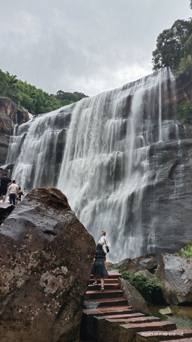 成都到云南贵州旅游攻略自由行,贵州旅游攻略5天4晚自由行