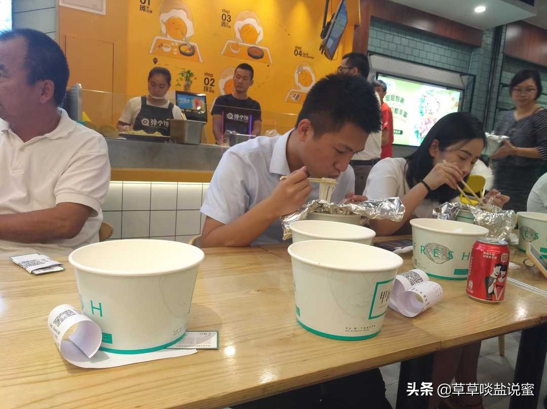 好吃的网红花甲粉,全国最火爆的锡纸花甲粉