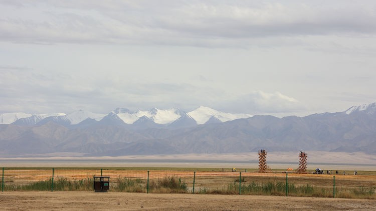 龙眼凤羽的艾肯泉，该称恶魔之眼，还是天使之眼，你来决定吧