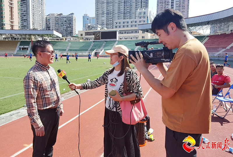 庆祝中国*产党共**建*党**100周年庆广东足球明星友谊赛