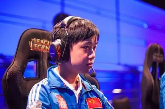 神超鳄鱼被sktban,lol神超鳄鱼成名之战视频