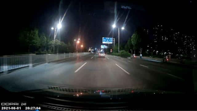 盯盯拍3k行车记录仪z40,盯盯拍行车记录仪z40和z50评测