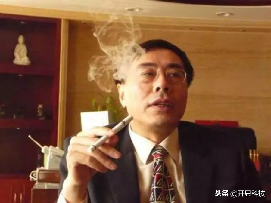 「其实，*子烟电**的危害并不亚于*草烟**」*子烟电**，一个幽灵在游荡