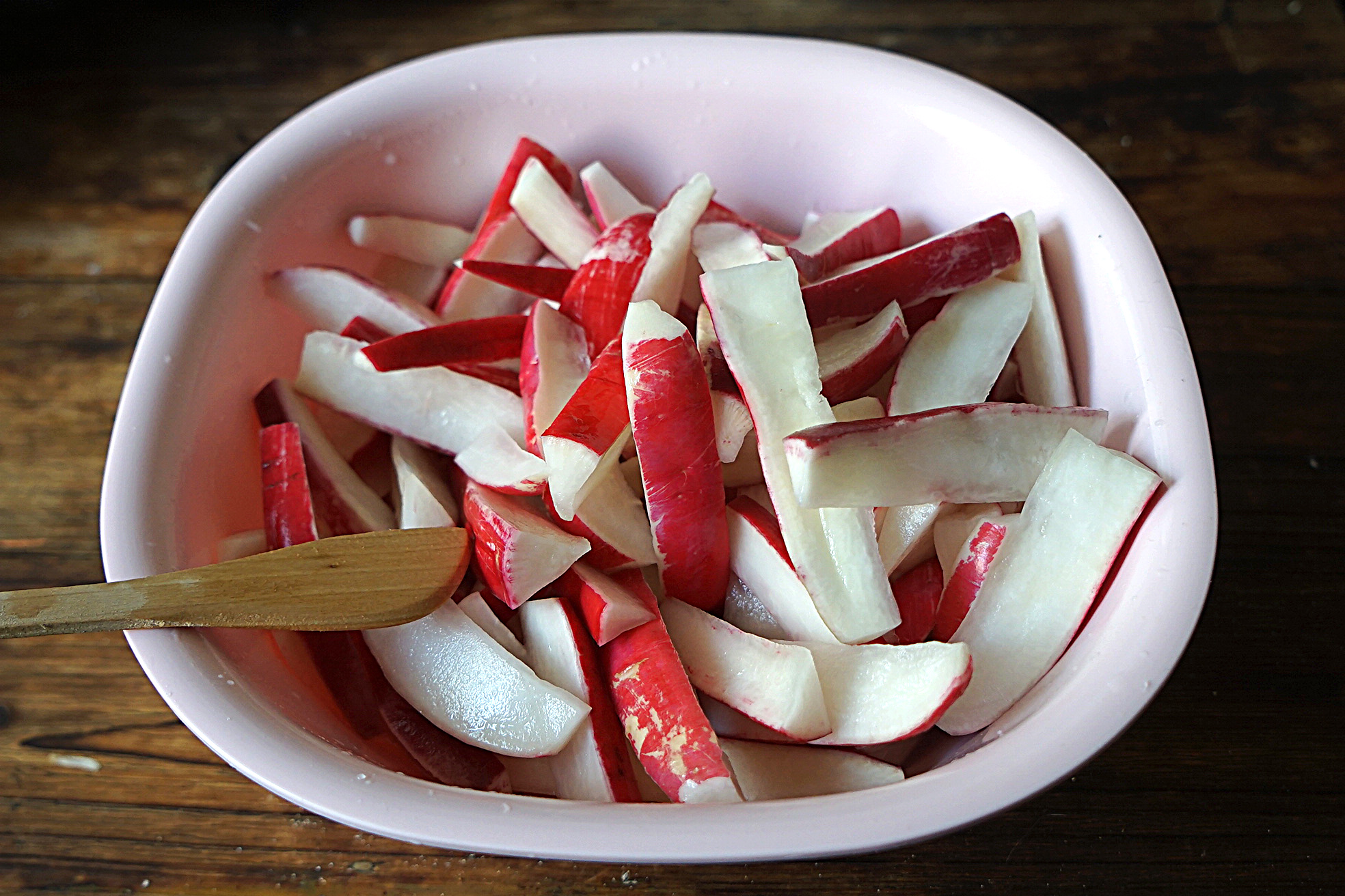 晒过的萝卜干怎么腌才好吃,萝卜干怎么腌可以直接吃又甜又香