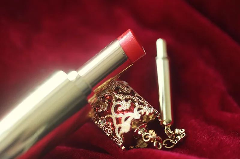 高人气的“大女主”妆容精髓,附口红试色|美妆