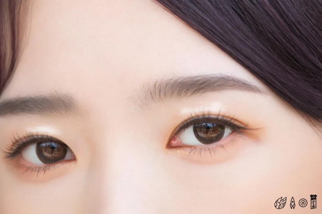 为什么感觉自己妆淡更好看,为什么感觉自己的妆上镜不好看