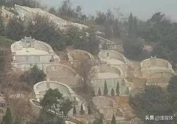 绁栧潫涓嶉暱鑽夊埌搴曞ソ涓嶅ソ,绁栧潫涓婃病鏈夐暱鑽夊ソ涓嶅ソ