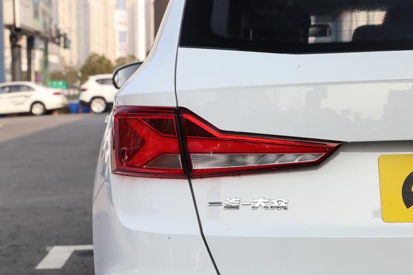 捷达vs7讲车视频,捷达vs7手动挡24款最新评测