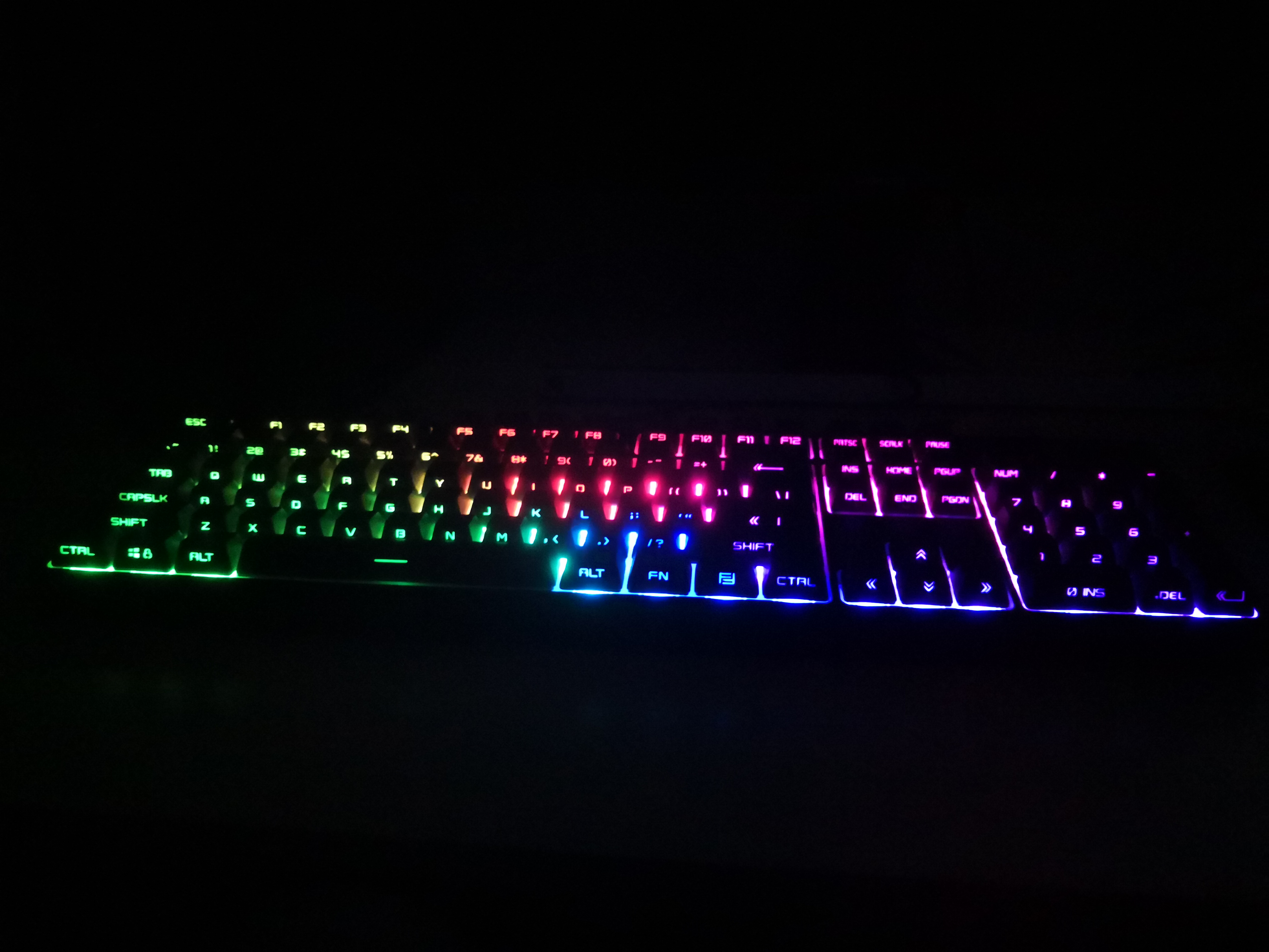 酷冷至尊好不好,酷冷至尊绿轴键盘