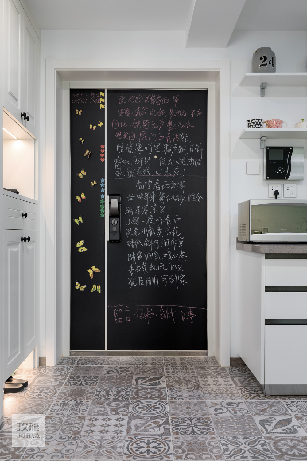 门厅改多功能房间,鞋柜旁开放式厨房怎么设计