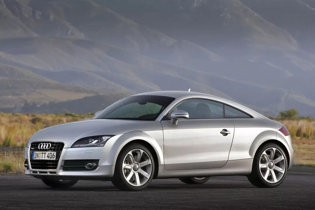 性价比高的敞篷小跑,价格便宜的小跑敞篷