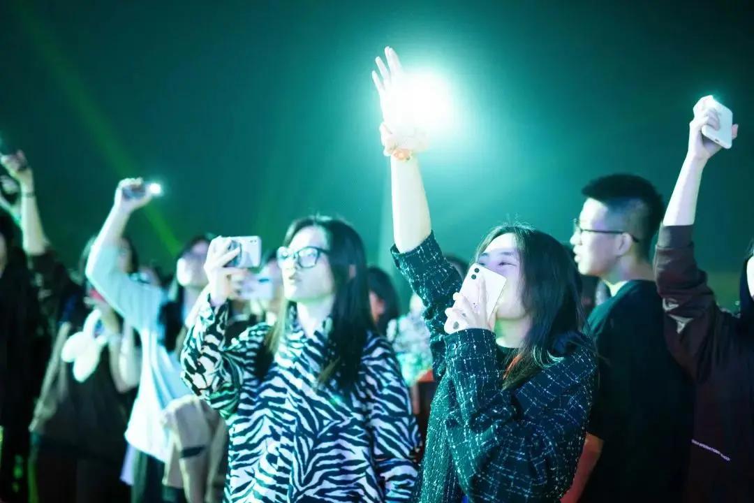 天津英华国际学校音乐节天天向上,天津英华音乐节完整版