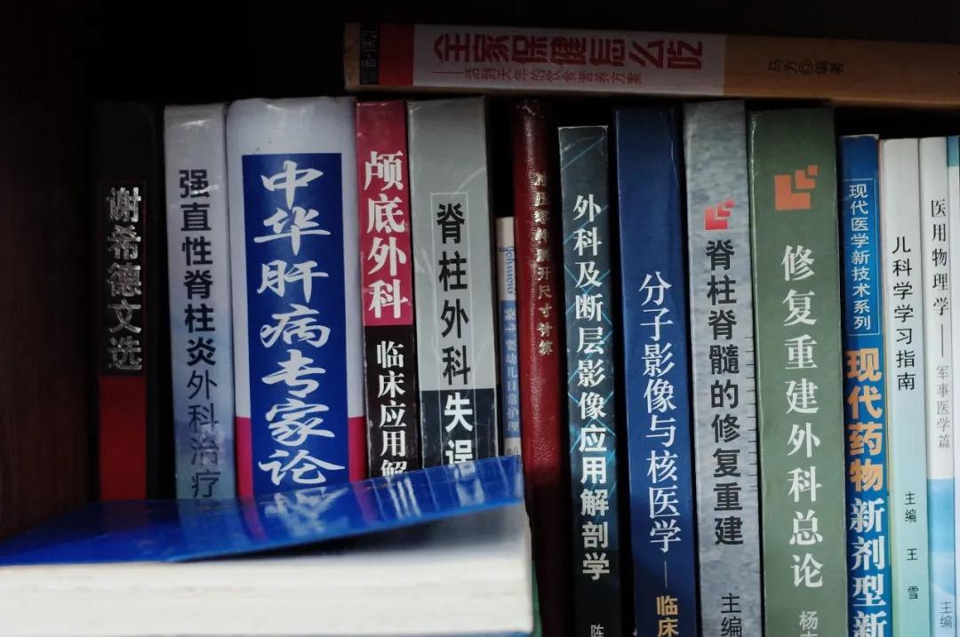 上海二手书哪里有售,上海二手书便宜市场