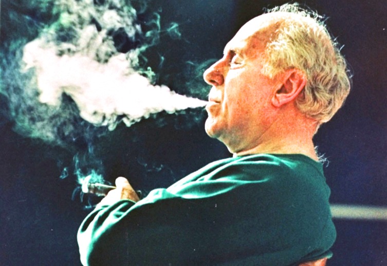 nba抽雪茄球员,nba球星抽雪茄詹姆斯