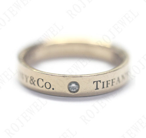 戒指变色,戒指褪色成红棕色是什么材质