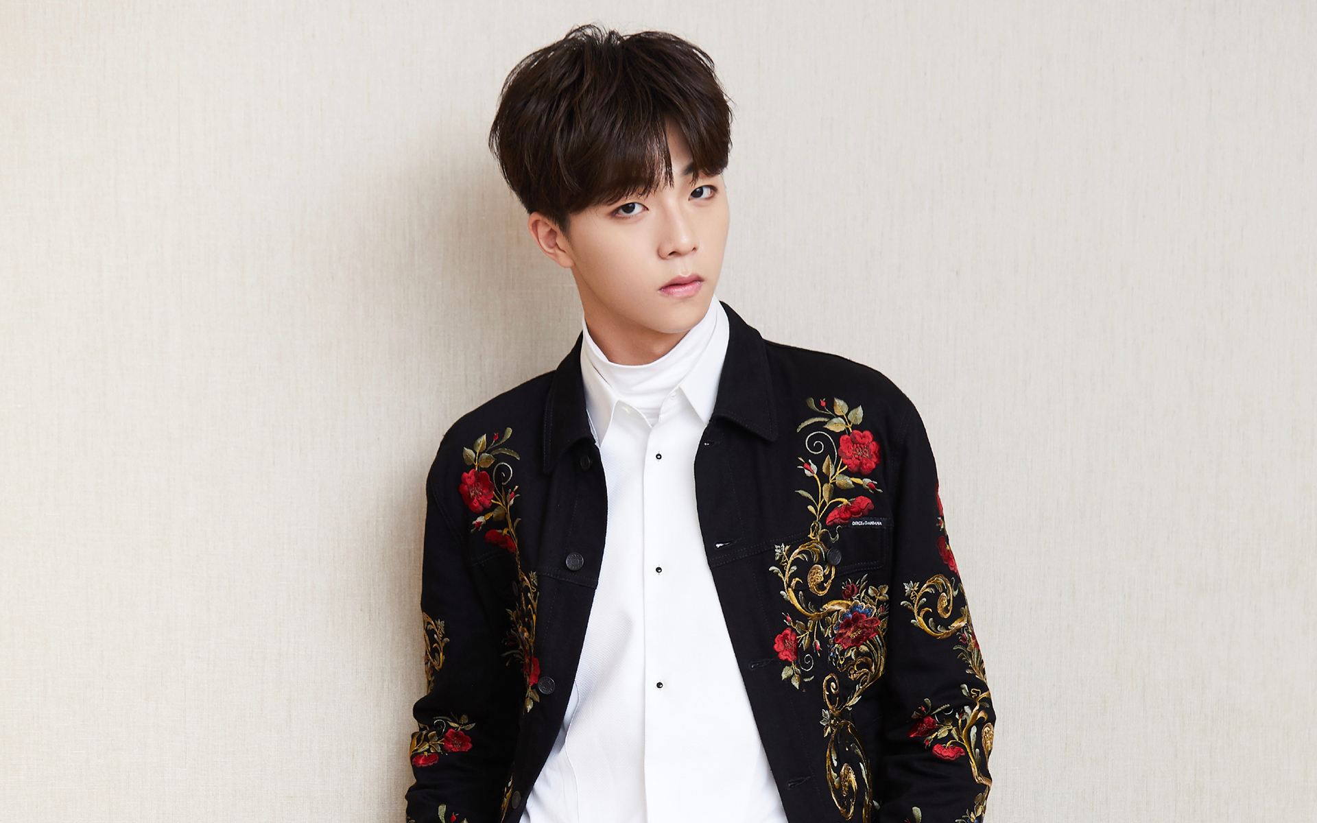 邓伦刘昊然易烊千玺新生代各省省草你喜欢哪一只？