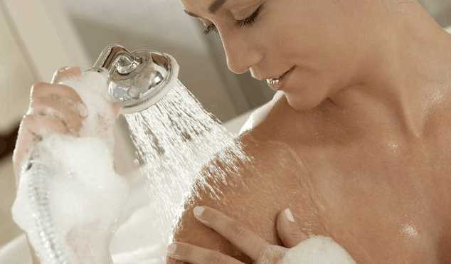 洗澡看似日常，可对于孕妈来说，这些也需要注意，不要粗心大意