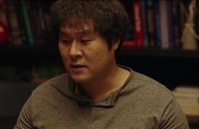 电影完美陌生人讲的什么,电影完美陌生人