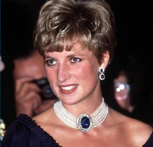 沙特王室送卡米拉项链,沙特皇室送的土豪礼物