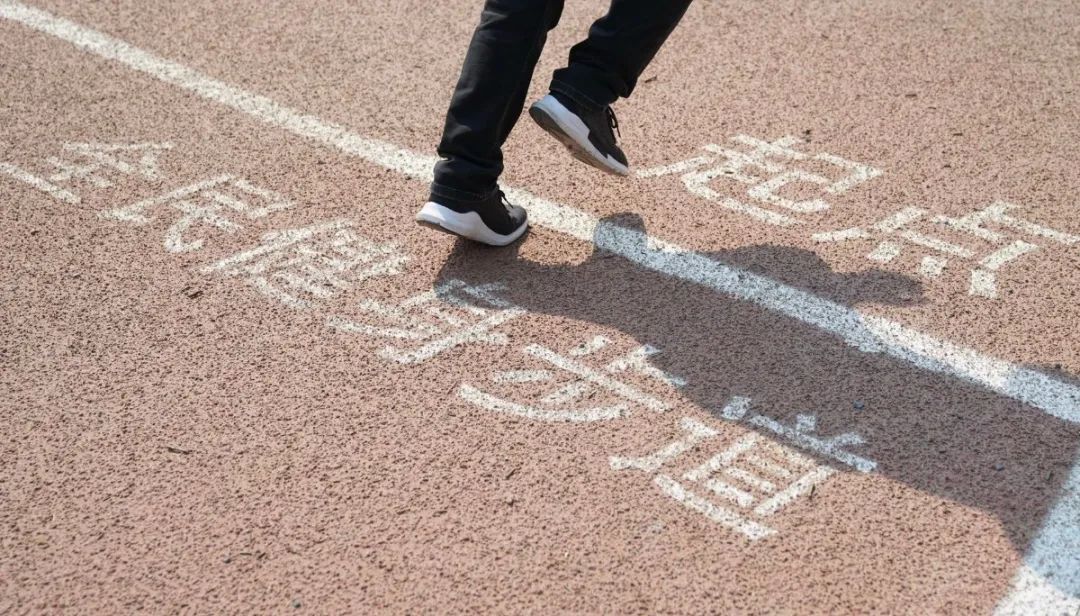 【FENG说】花海树荫中健身！丰台今年再添32片家门口的运动场