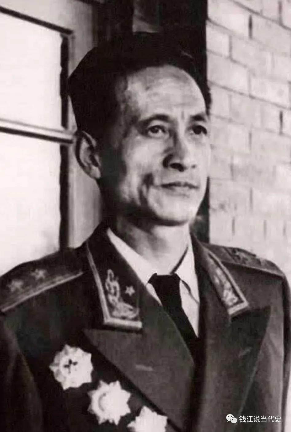 红一方面军总部参谋长,红军时期历任后勤部部长