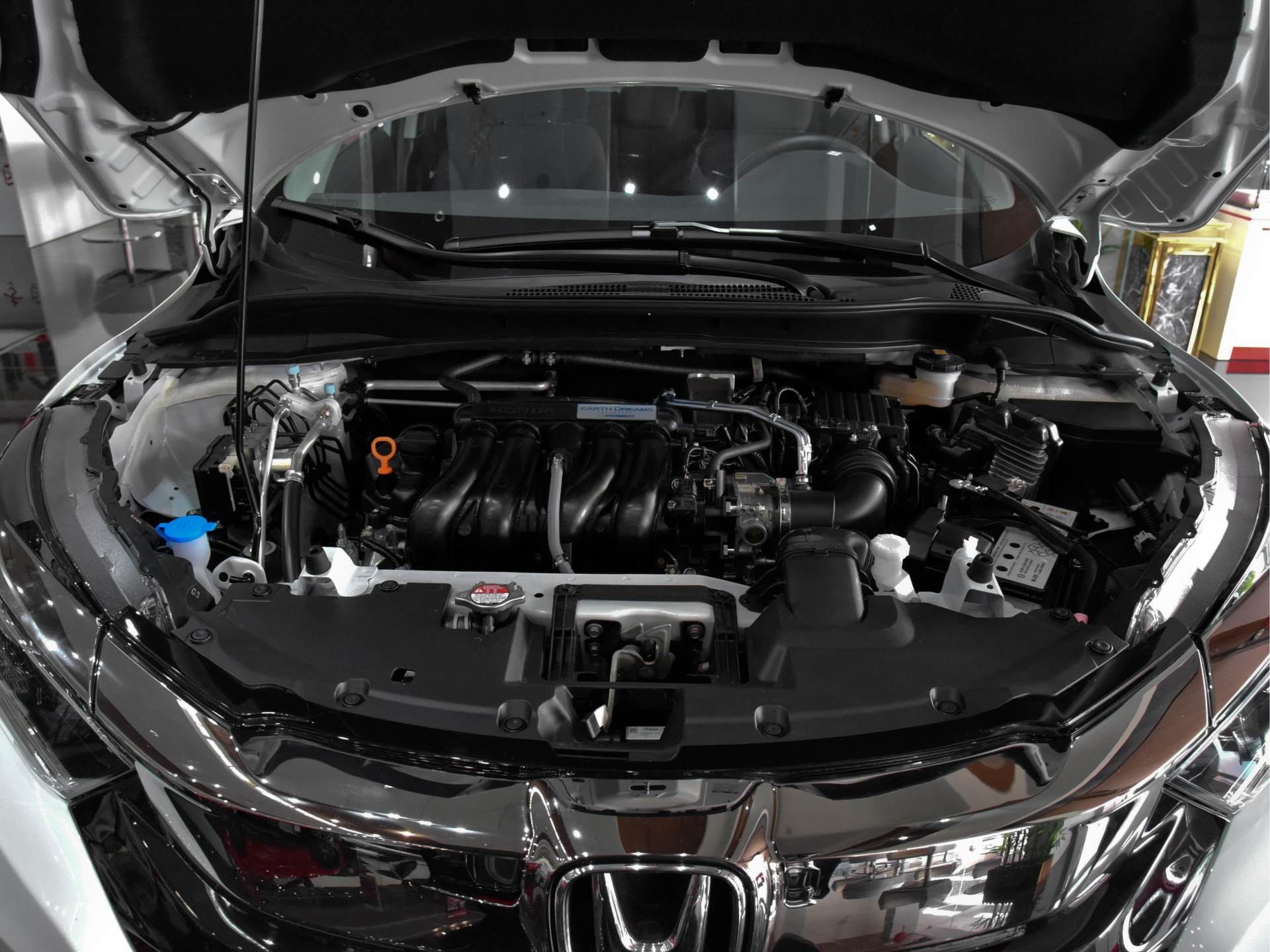 同级suv轿车油耗,同级空间最大小型suv