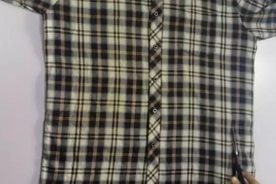 不穿的旧衬衣剪碎再扔掉有说法吗,不穿的旧衬衣改造的最新妙招