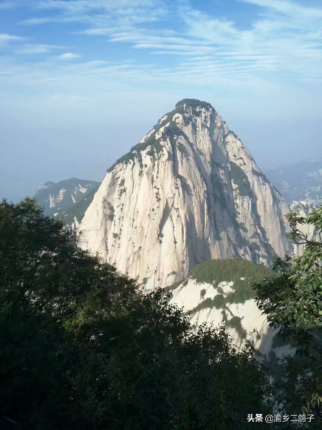 华山坐索道老年人价格,老年人能去华山玩吗最近