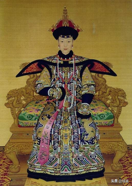 清朝皇室与朝珠,清朝皇帝的朝珠和108颗佛珠