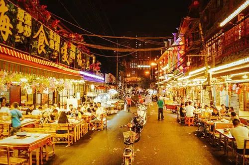 打卡本地人常去的10条美食街,长沙吃货必去的5条美食街推荐