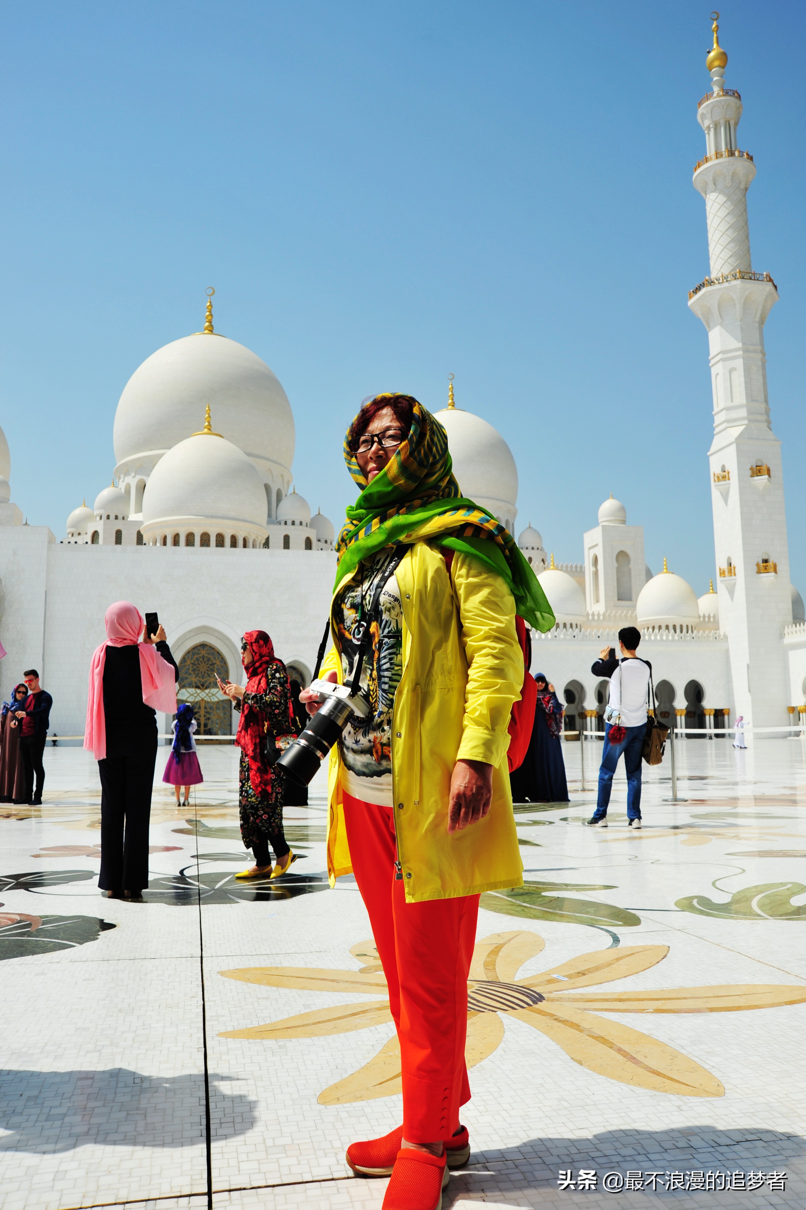 阿联酋谢赫扎耶德清真寺旅游,迪拜谢赫扎耶德路旅游