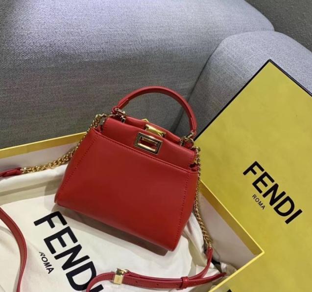 女士包包品牌前十名奢侈品,像十字架的品牌奢侈品包包