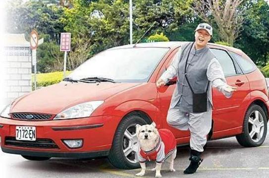 费贞绫人生经历,费贞绫出家视频