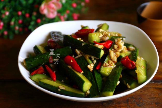 腌黄瓜咸菜的正宗做法,腌黄瓜咸菜的正确做法