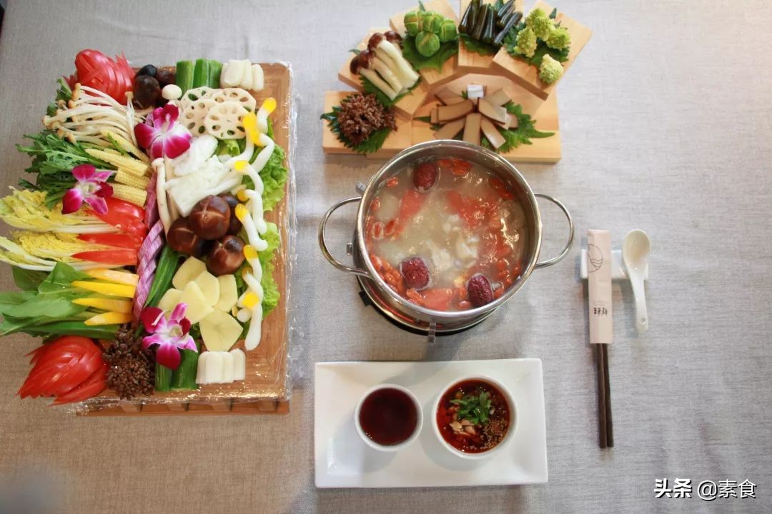 比肉还好吃的素火锅,清淡的素火锅